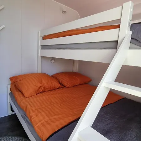 Farmer Farmyard Stays, Sleep Easy, Rural, Explore