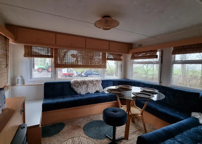 Farmer Farmyard Stays, Sleep Easy, Rural, Explore