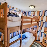 Campingplads Farmer Farmyard Stays, Sleep Easy, Rural, Explore *
